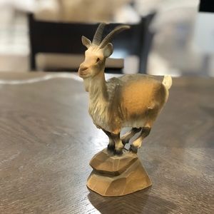 Henning RARE wood carving NORWAY